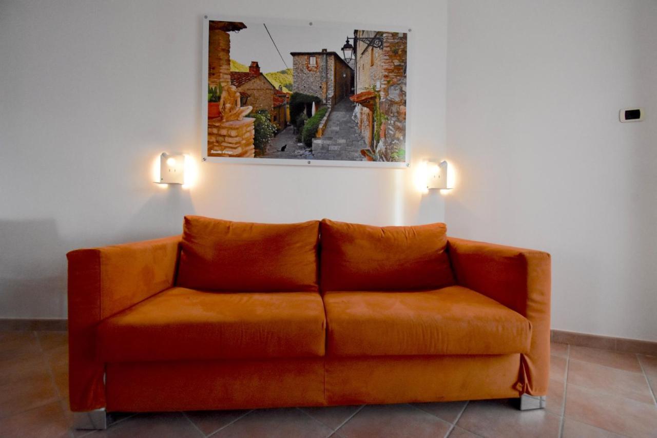 Residence Il Cardellino San Vincenzo Bagian luar foto