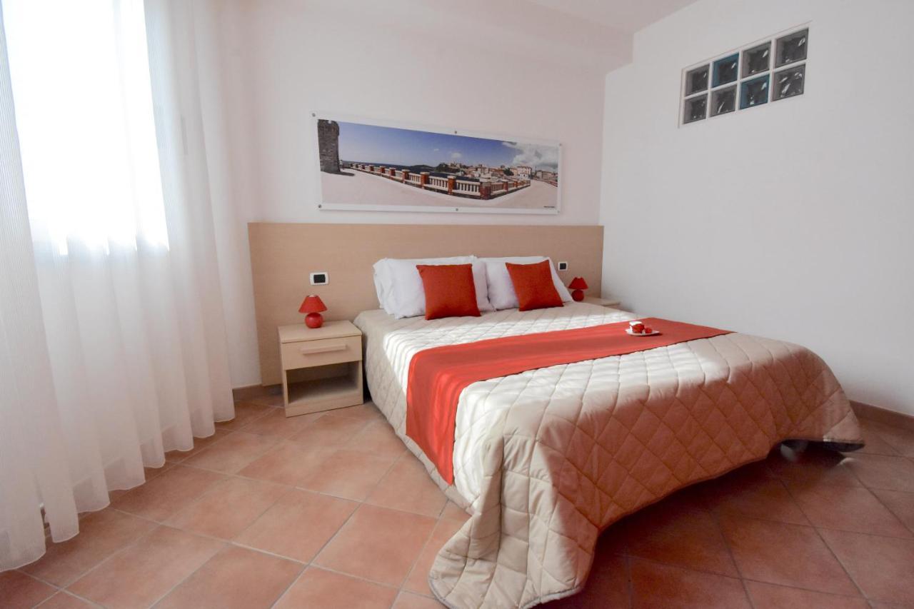 Residence Il Cardellino San Vincenzo Bagian luar foto