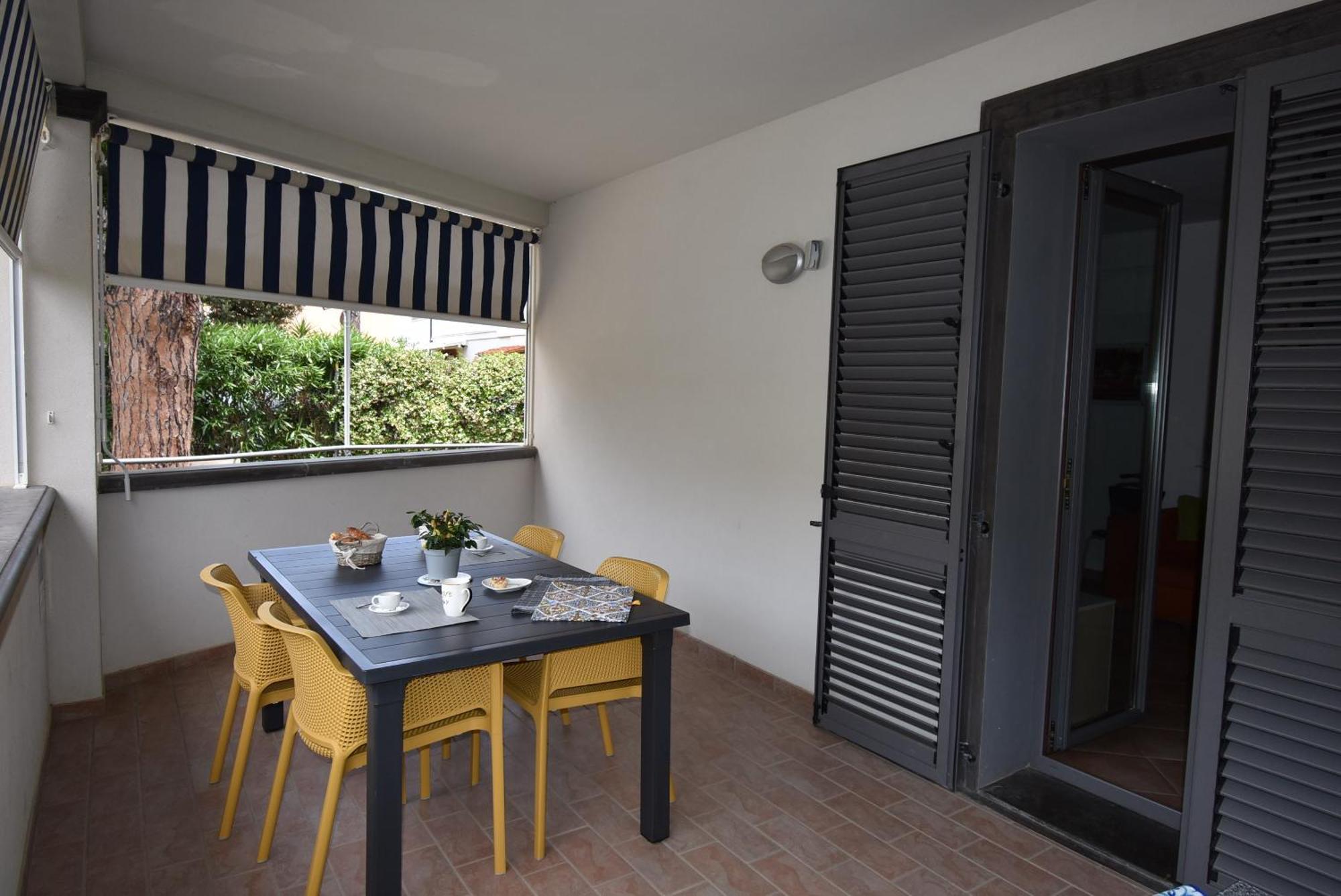 Residence Il Cardellino San Vincenzo Bagian luar foto